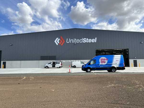 Custom Building signage United Steel