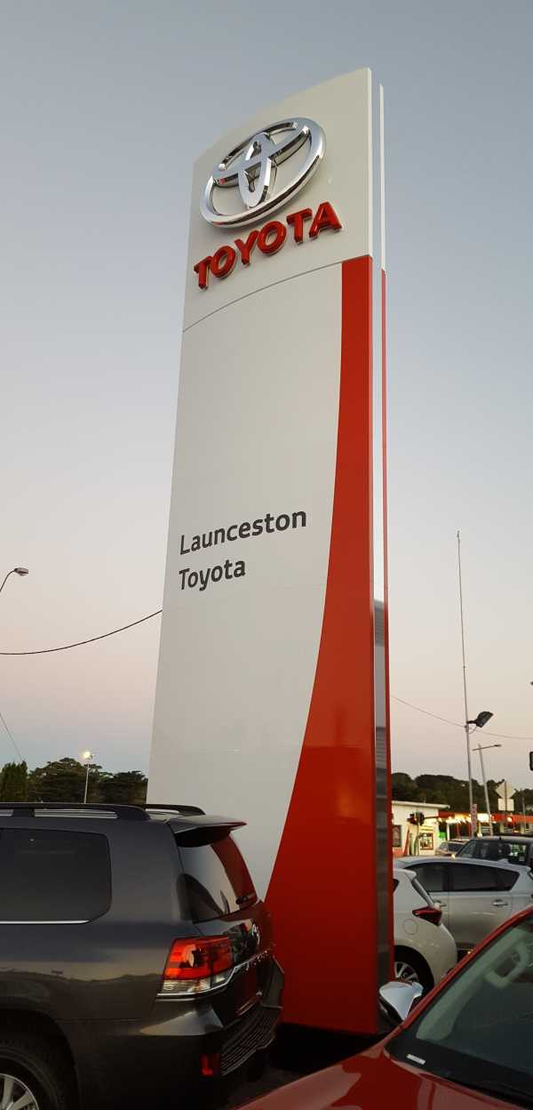 Launceston Toyota - Pylon Sign