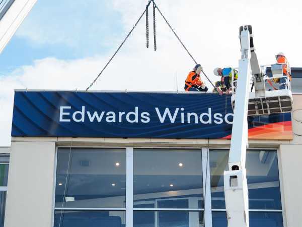 Edwards Windsor - Building sign, Hobart crane lift