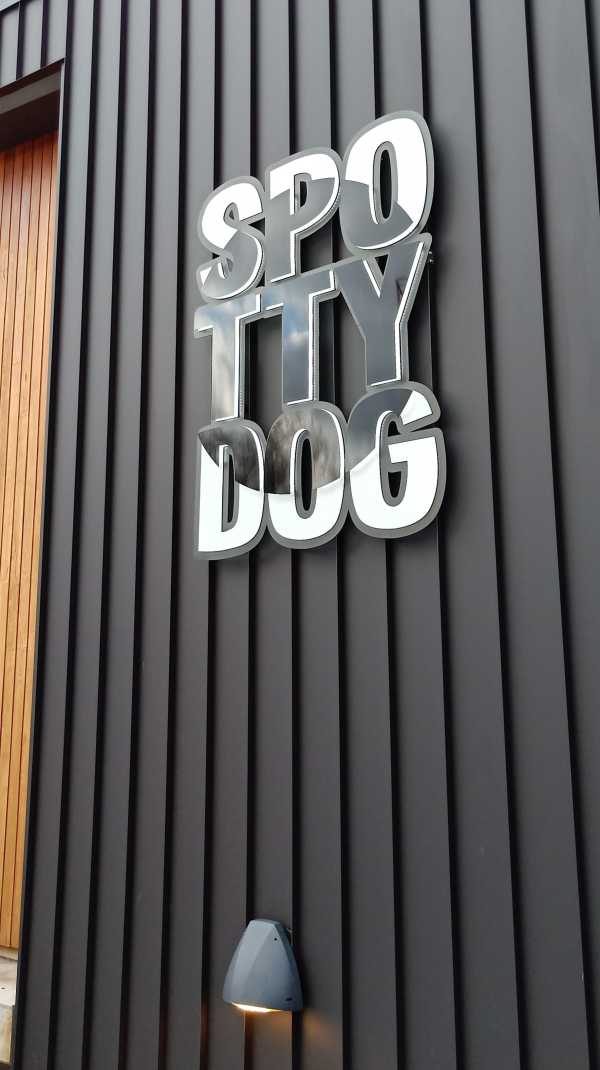 Building Sign Hobart Spotty Dog Brewery