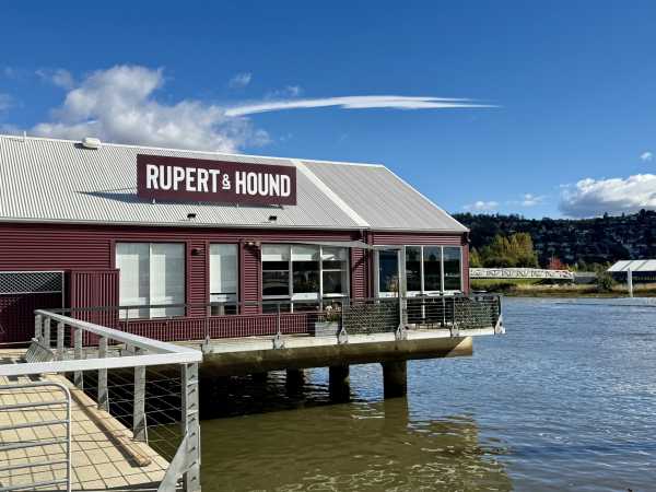 Rupert and Hound Roof Signage